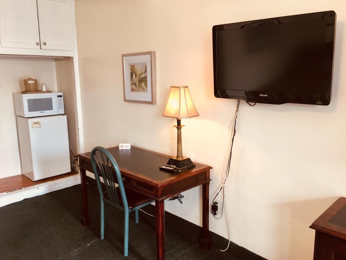 Los Feliz Hotel Glendale Ngoại thất bức ảnh